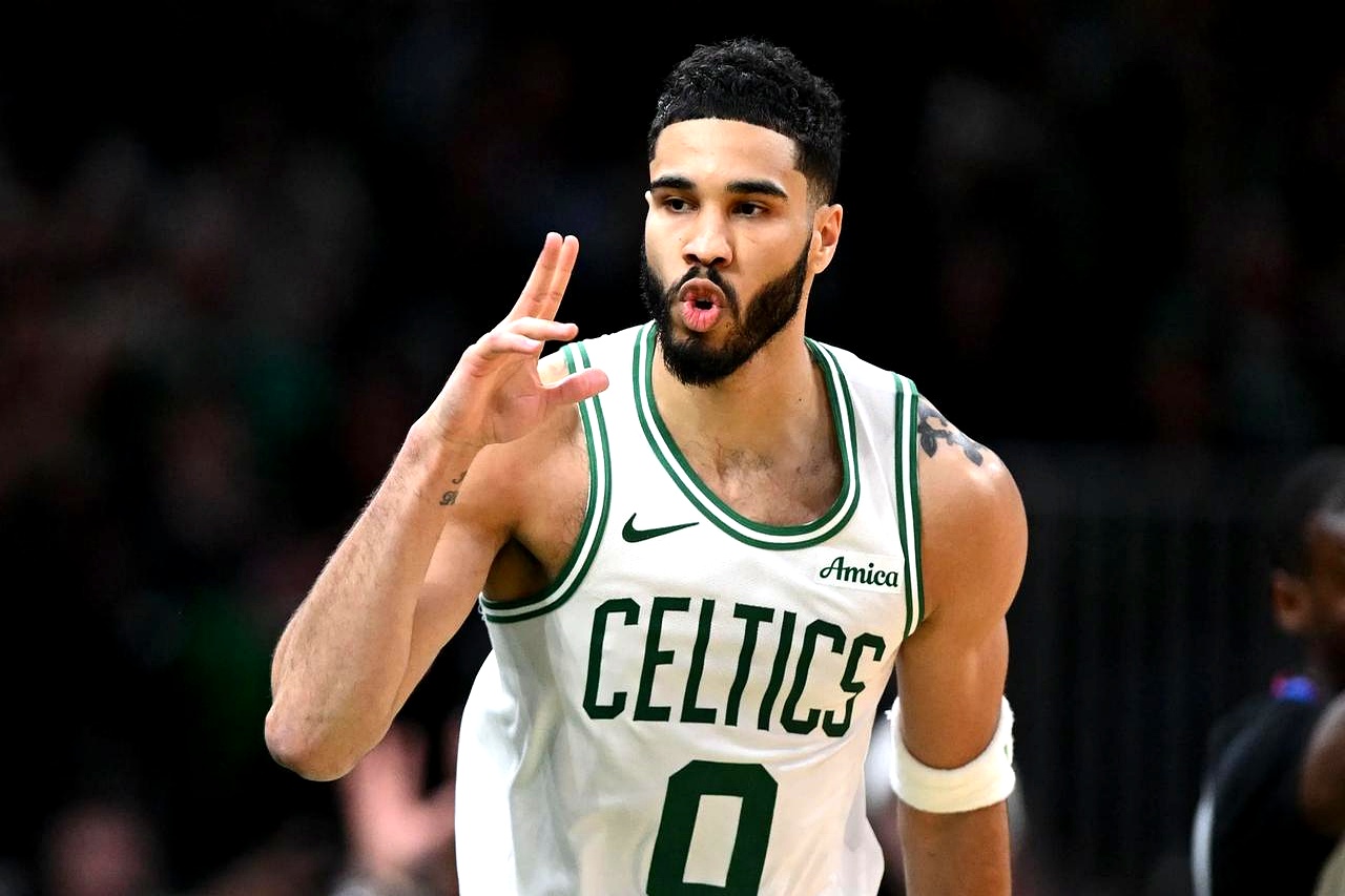 九游官网-塔图姆遭遇十五持续失利，澳大利亚队教练压力巨大！的简单介绍